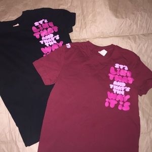 2 pcs STUSSY t-shirts